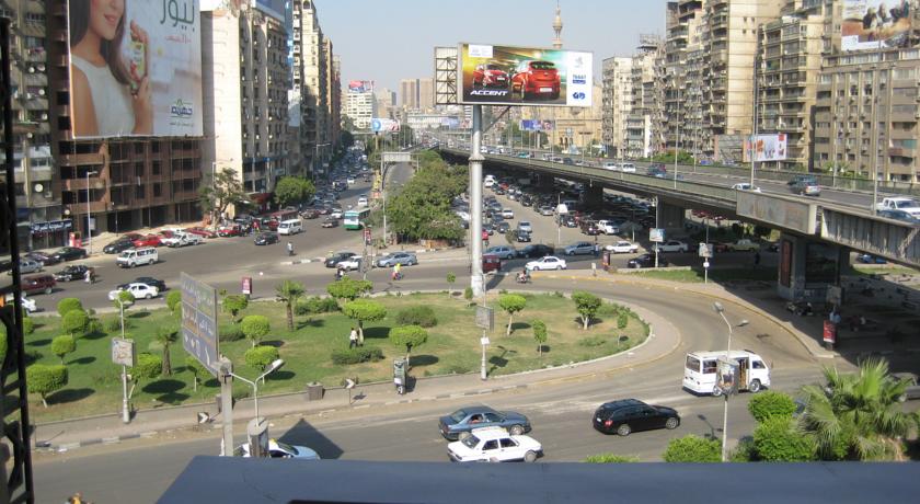Sphinx Avenue photo 2