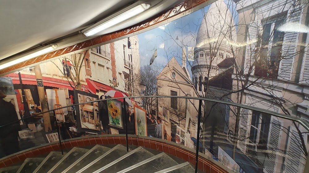 Abbesses Metro Entrance photo 3