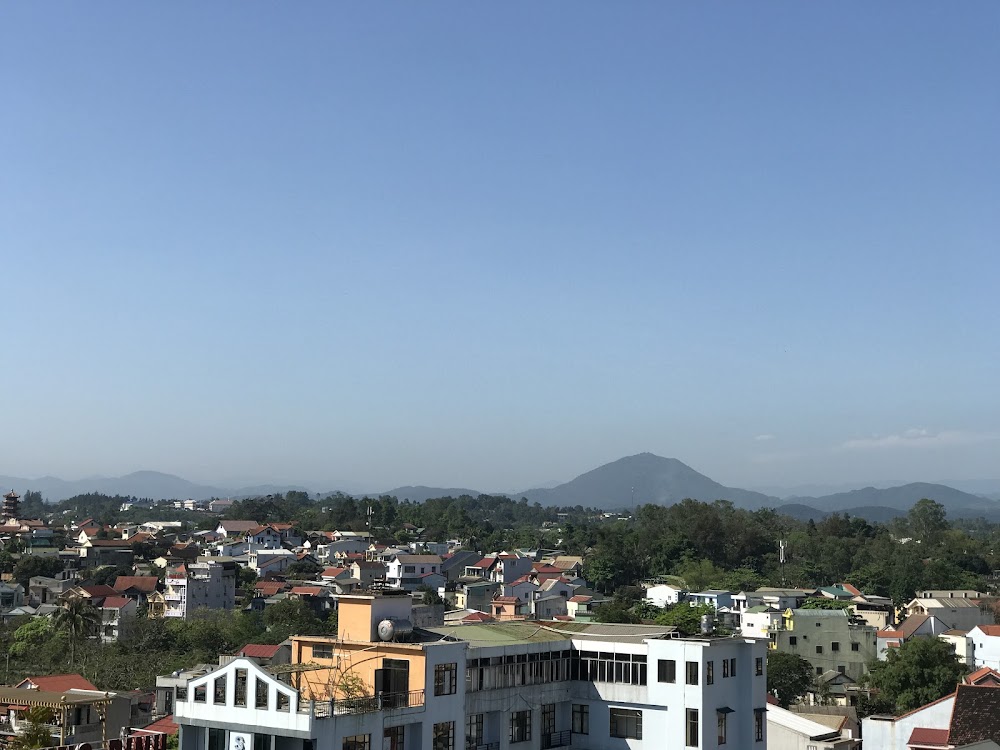 Ngu Binh Mountain photo 2