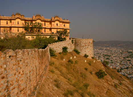Amer Road photo 2