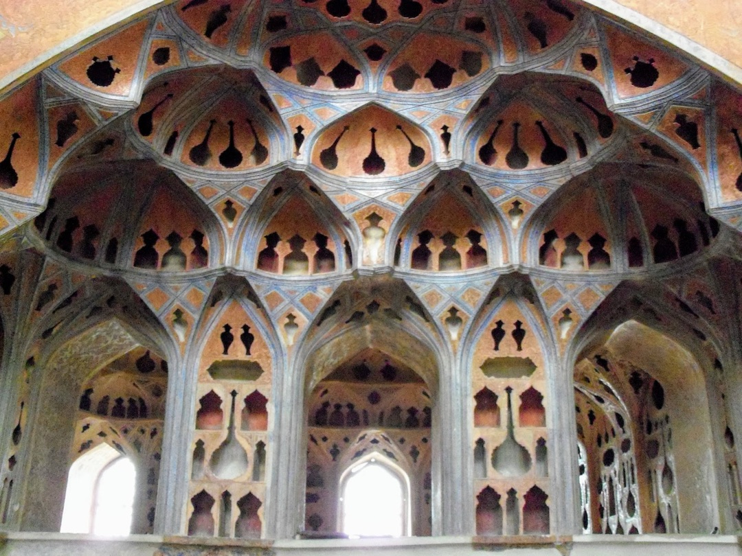 Ali Qapu Palace photo 2
