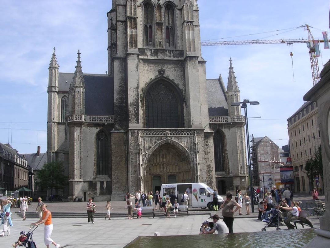 St Bavo's Cathedral photo 3