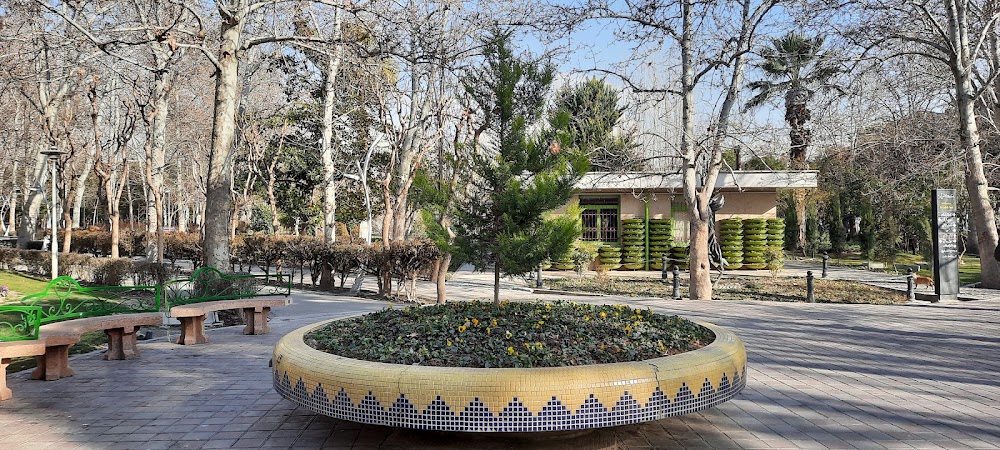Laleh Park