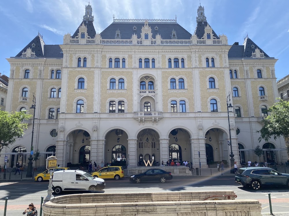 Andrassy Avenue photo 3