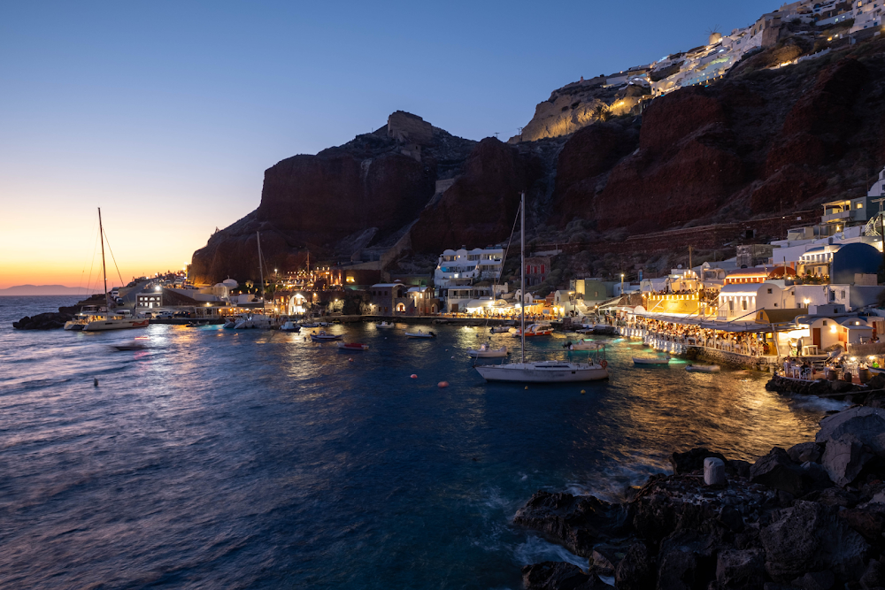 Ammoudi Bay