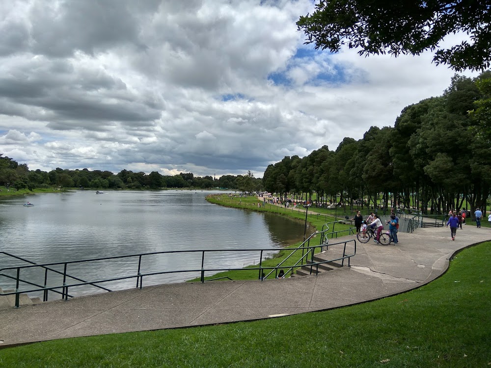 Simon Bolivar Metropolitan Park photo 2