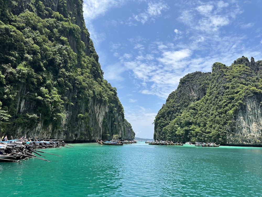Phi Phi Leh Lagoon