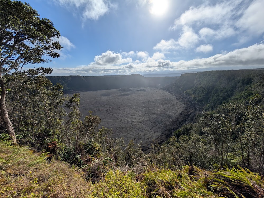 Hawaii Volcanoes National Park photo 2