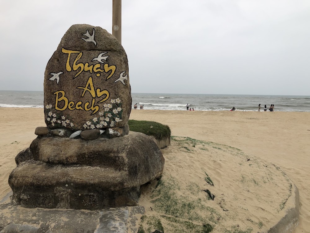 Thuan An Beach photo 3