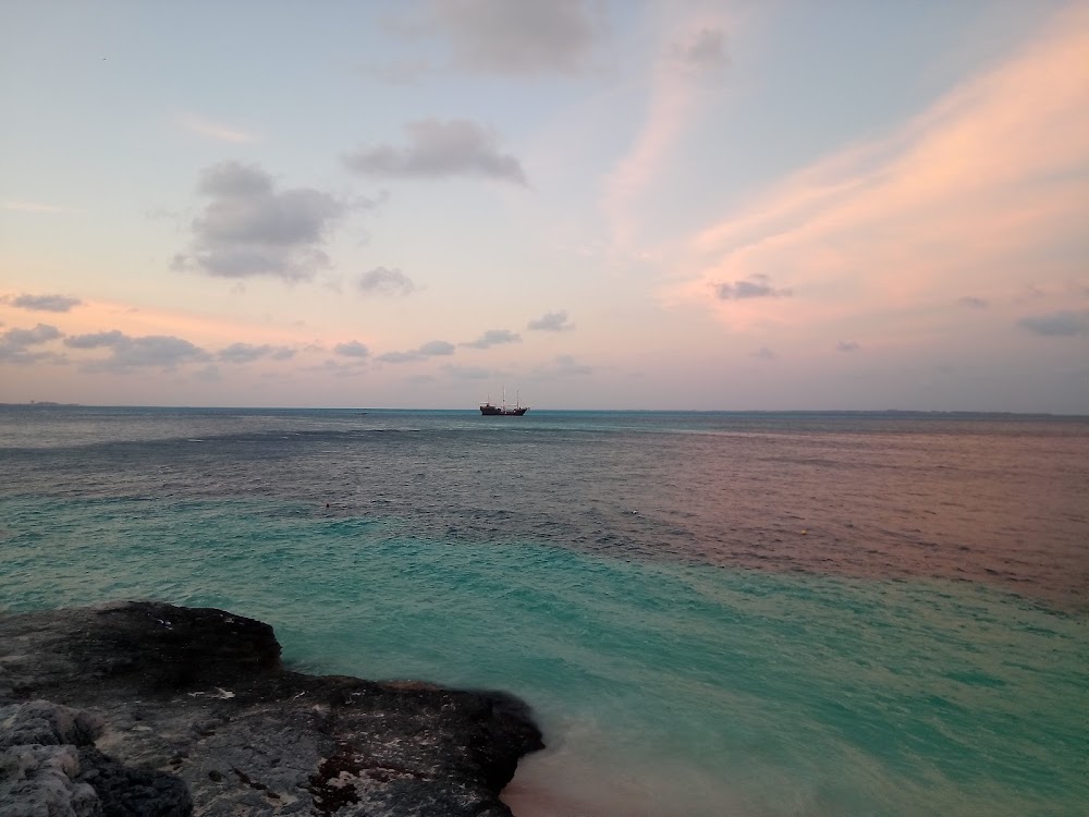 Playa Tortugas photo 3
