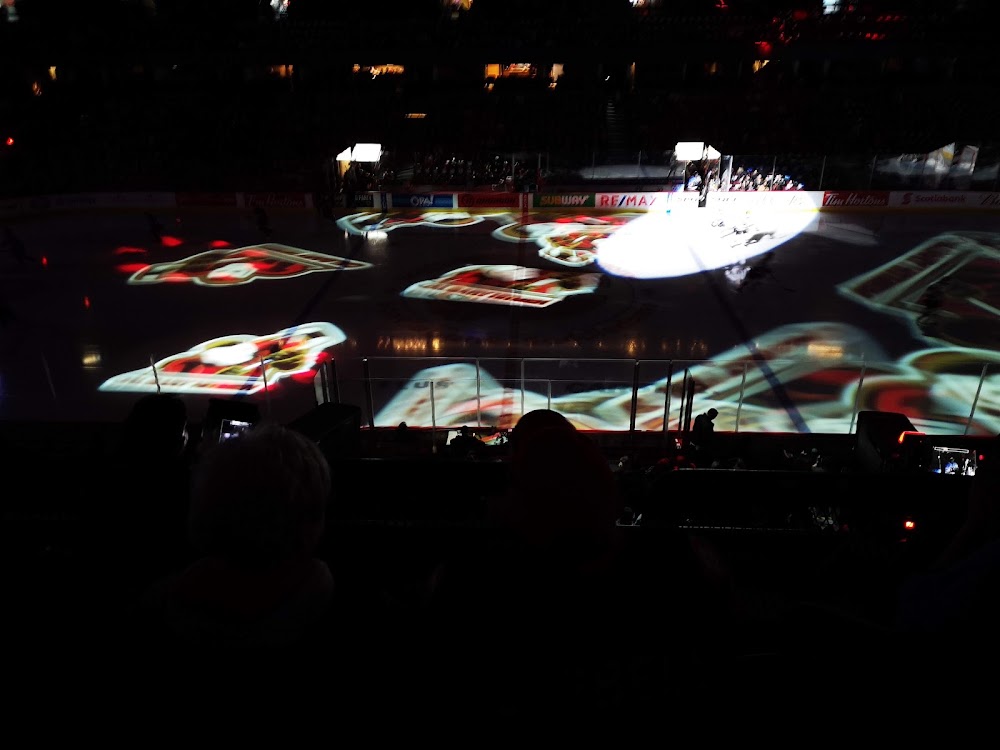 Calgary Hitmen WHL games photo 2