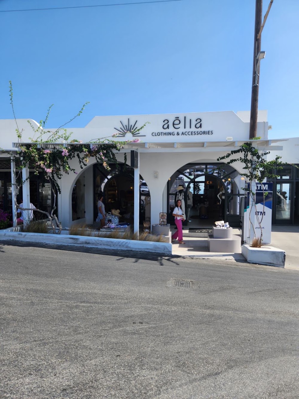 Imerovigli Artisan Shops photo 3