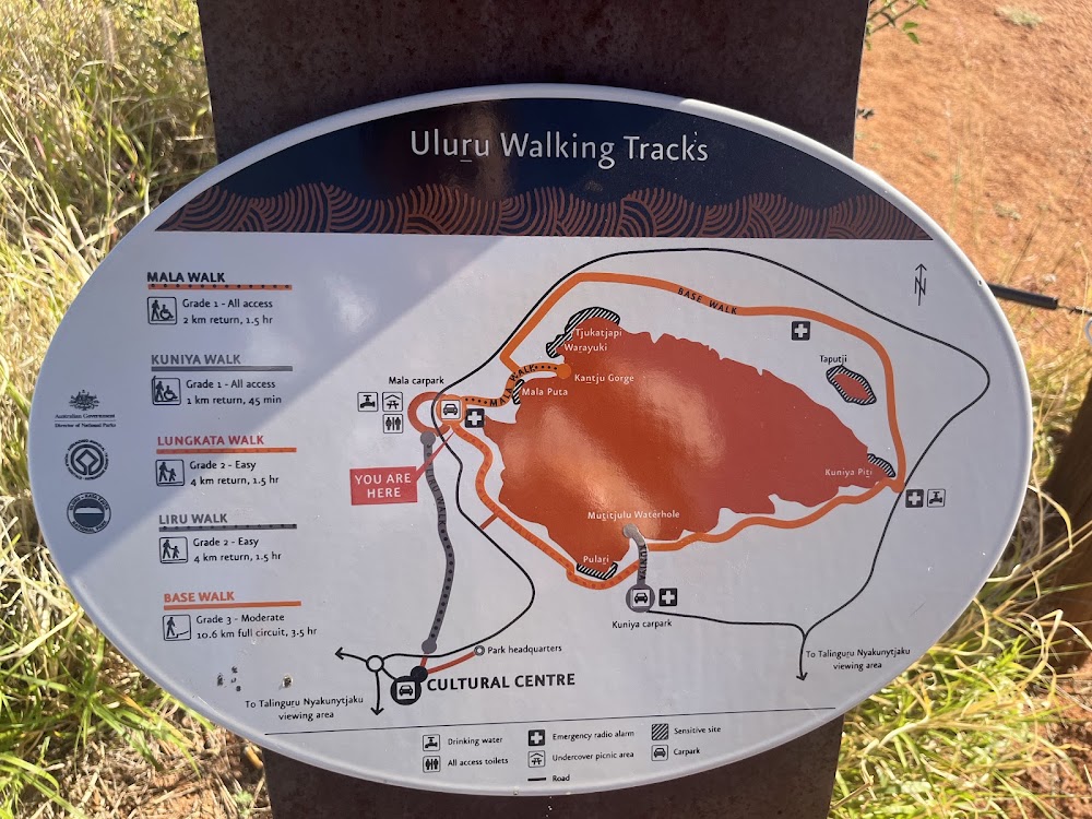 Uluru Base Walk photo 2