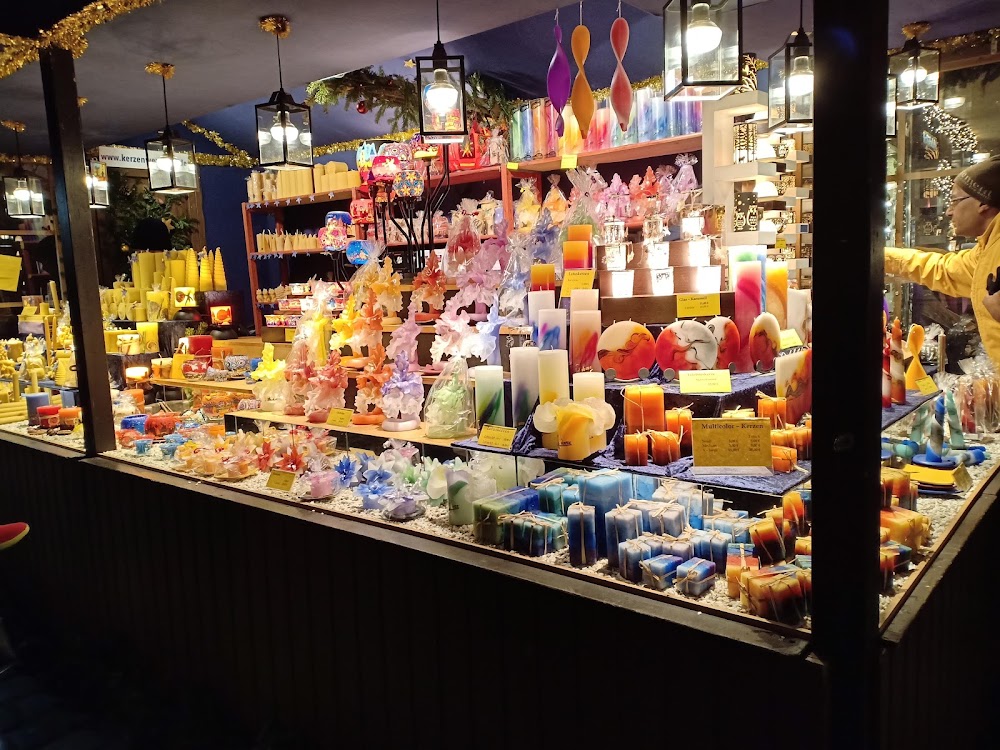 Christmas Market (Nuremberg) photo 3