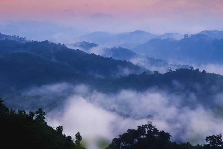 Boga Lake photo 2