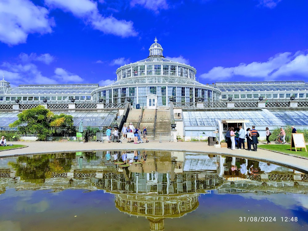 Botanical Garden and Museum