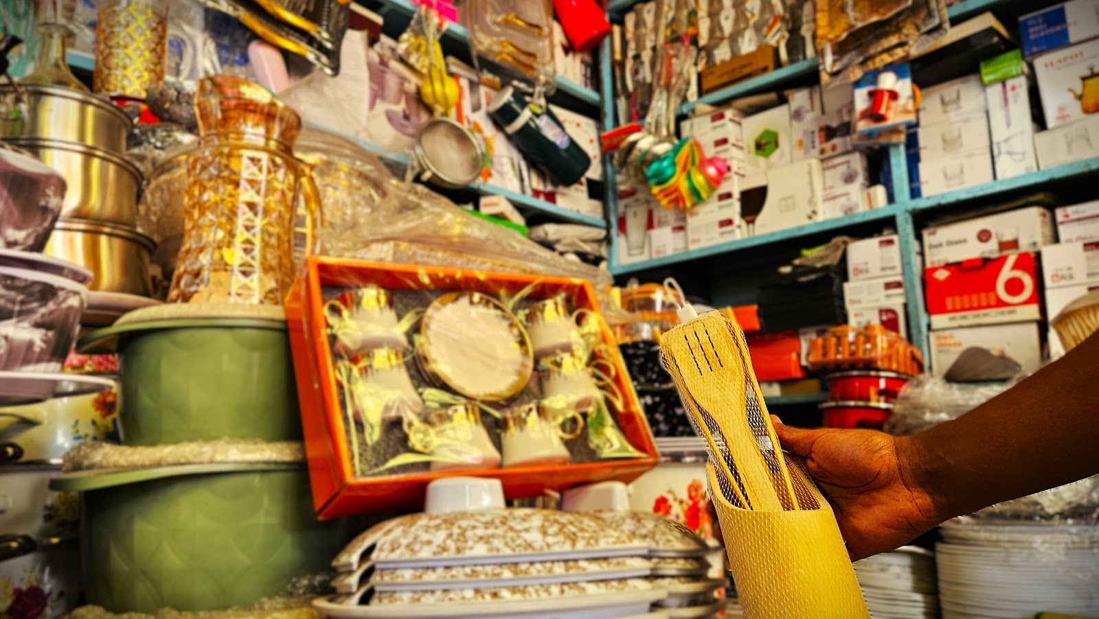 Shola Market photo 2