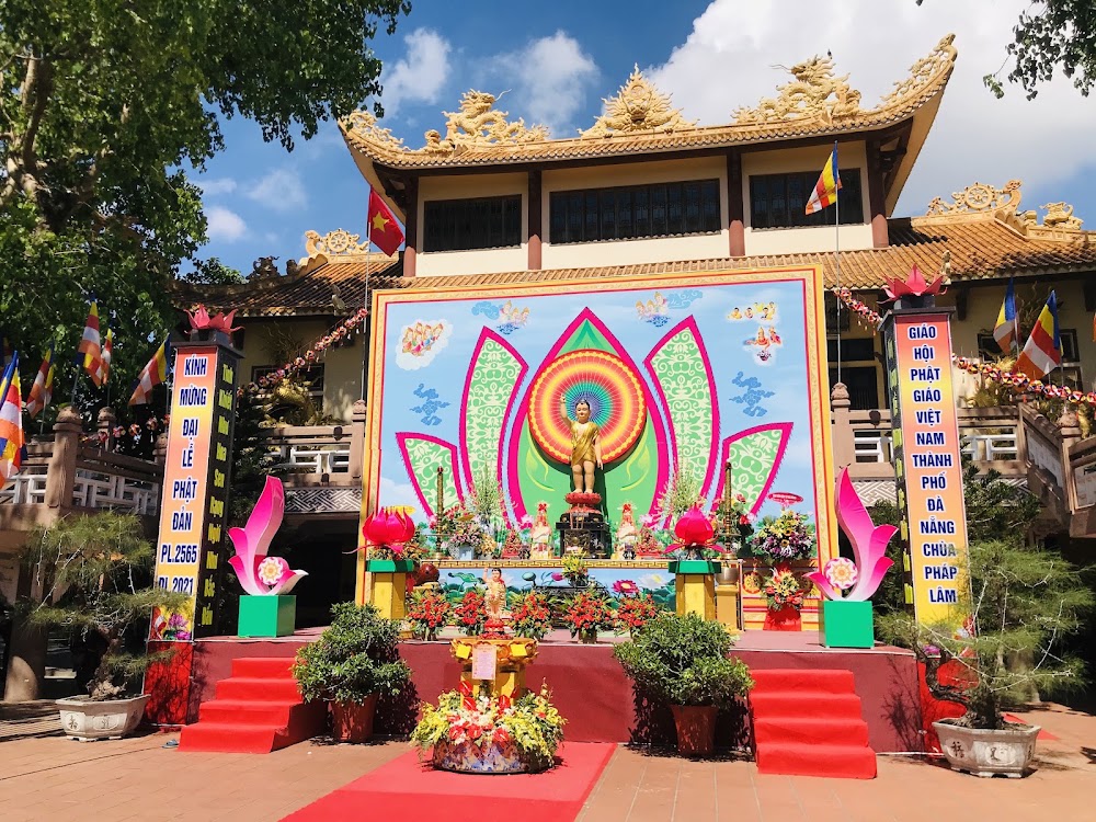 Phap Lam Pagoda photo 2
