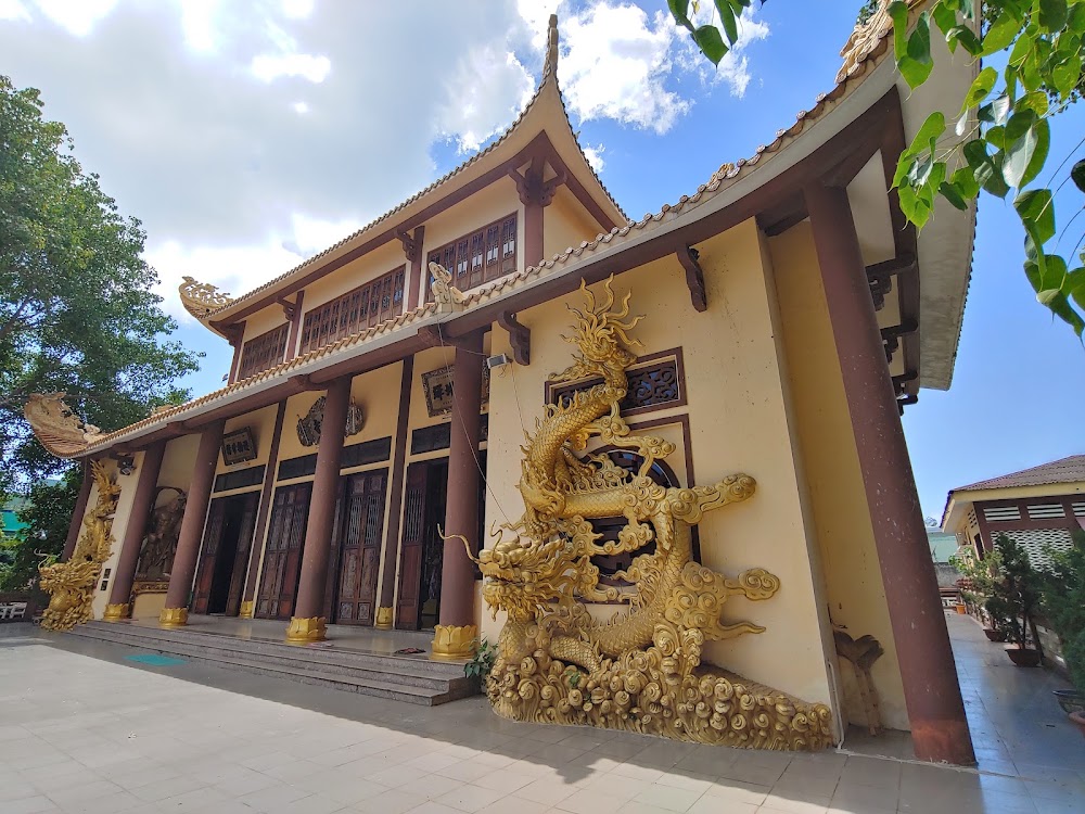 Phap Lam Pagoda photo 3