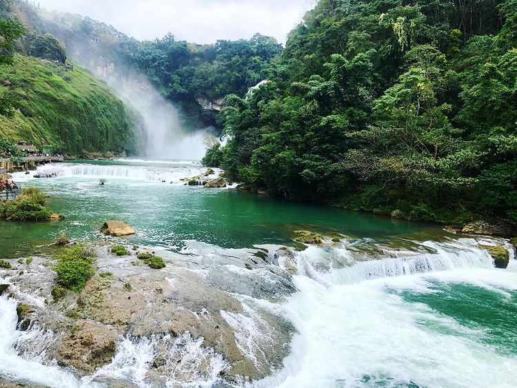 Huangguoshu Waterfall photo 3