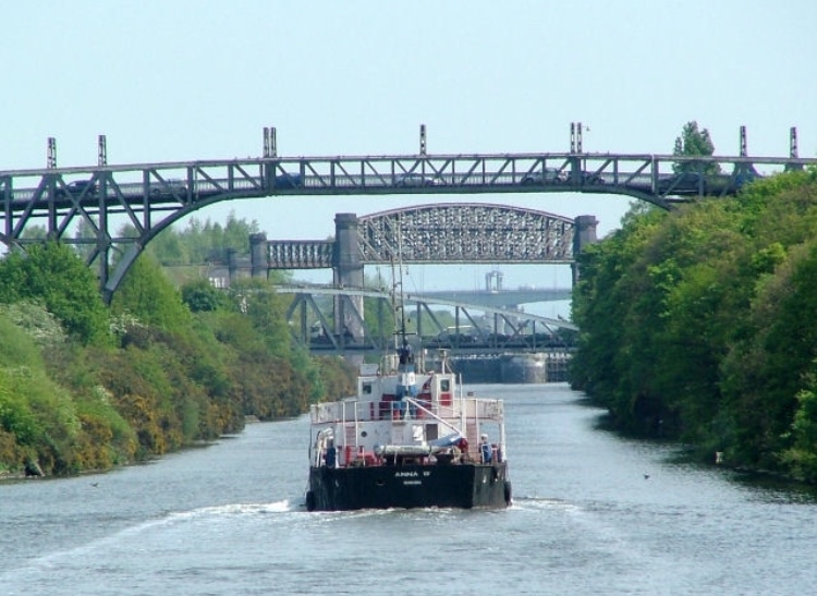 Manchester Ship Canal photo 2