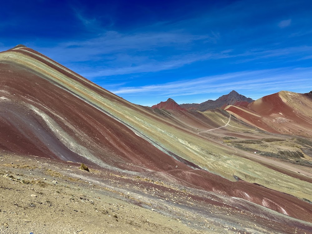 Rainbow Mountain (Vinicunca) photo 3
