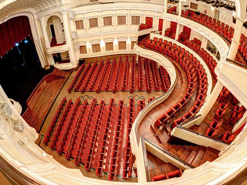 Saigon Opera House photo 2