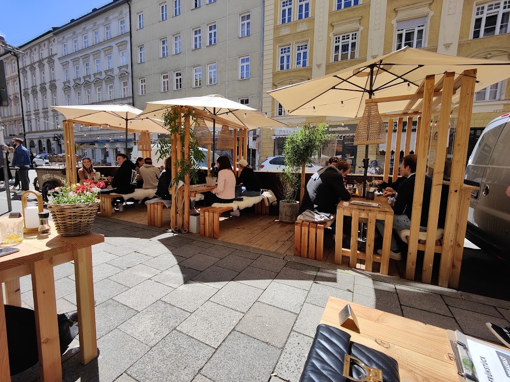 Cafe Zeitgeist