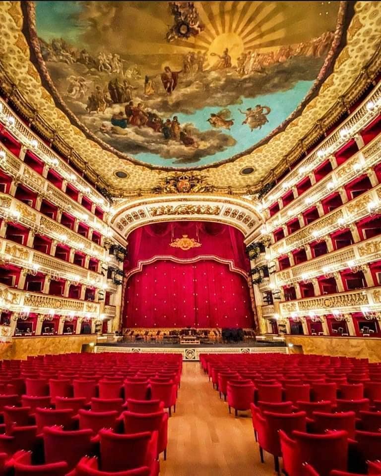 San Carlo Theater (Teatro di San Carlo)