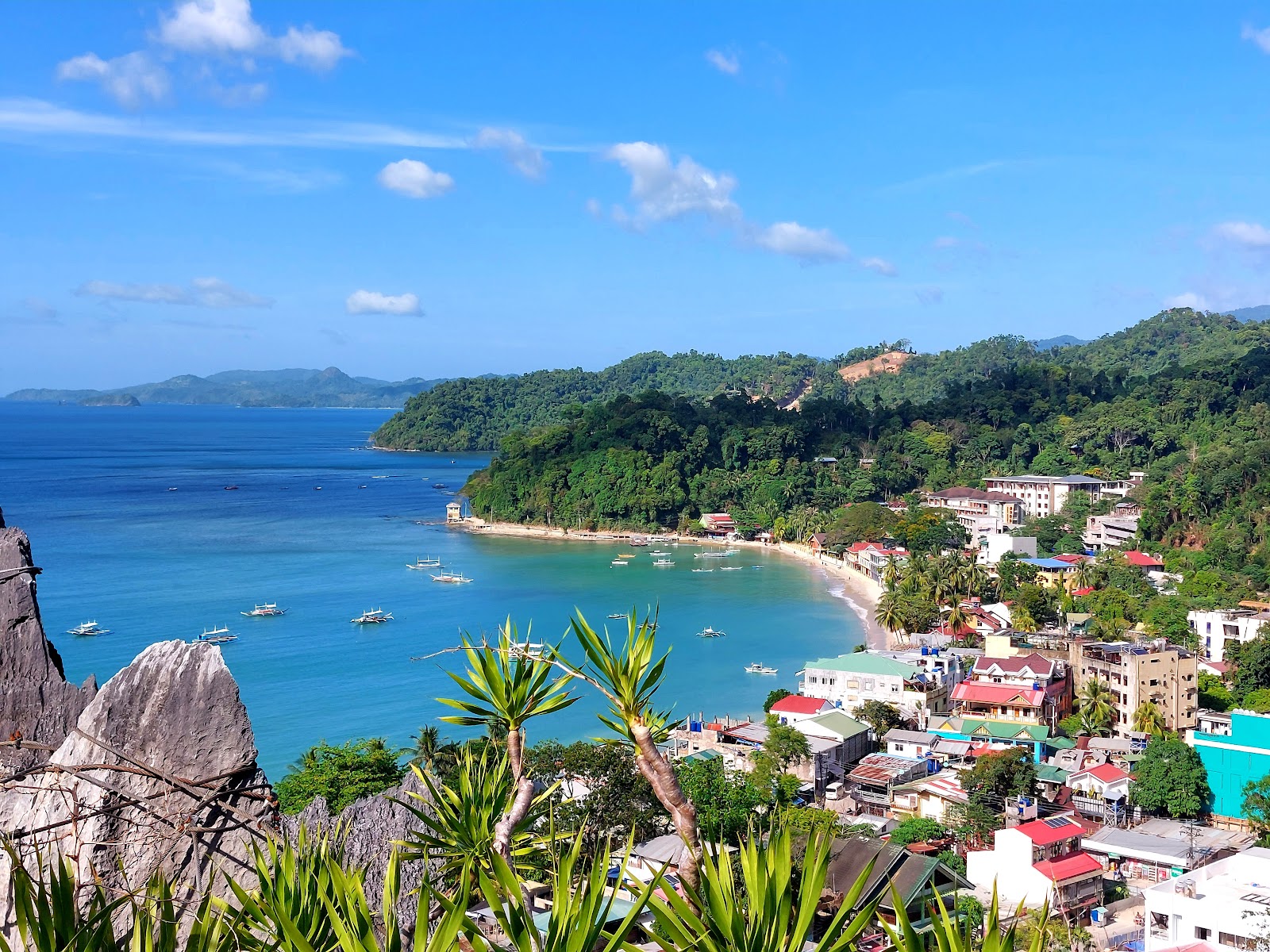 Taraw Cliff photo 2