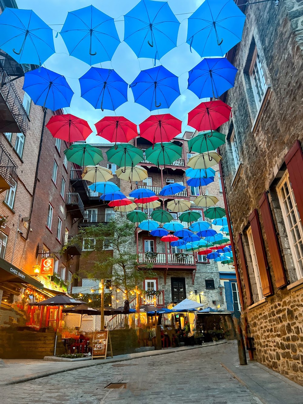 Umbrella Alley