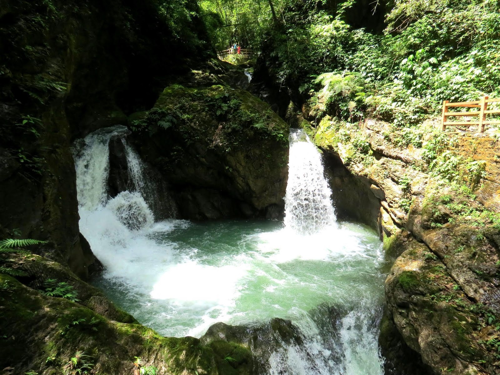 Chongqing Wansheng Black Mountain Valley