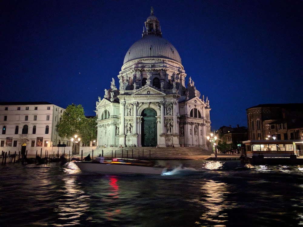 Santa Maria della Salute photo 2