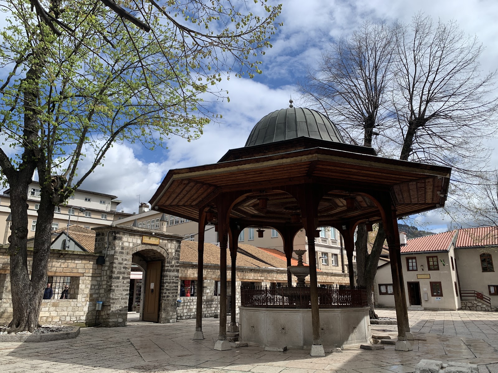 Gazi Husrev-beg Mosque photo 3