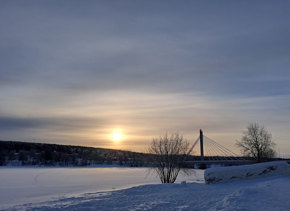 Lumberjack's Candle Bridge photo 3