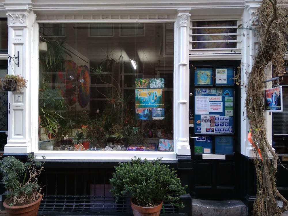 Electric Ladyland photo 2