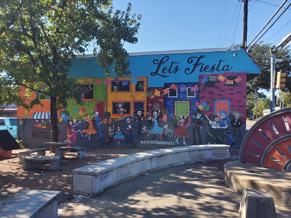 Bishop Arts District photo 3