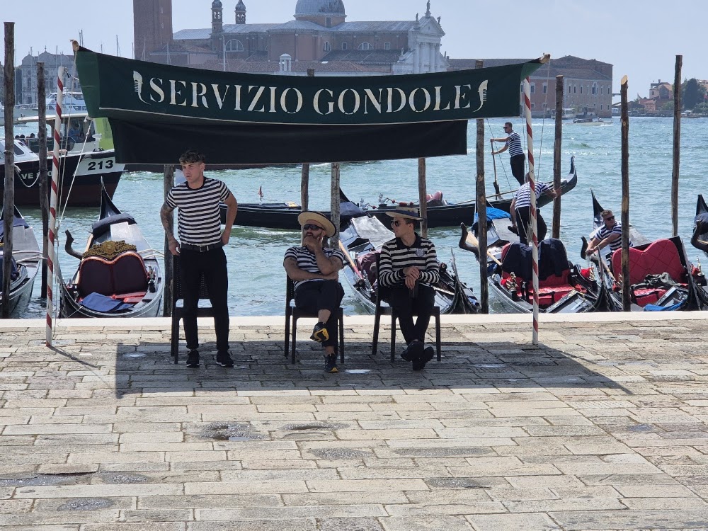 Gondola rides photo 3