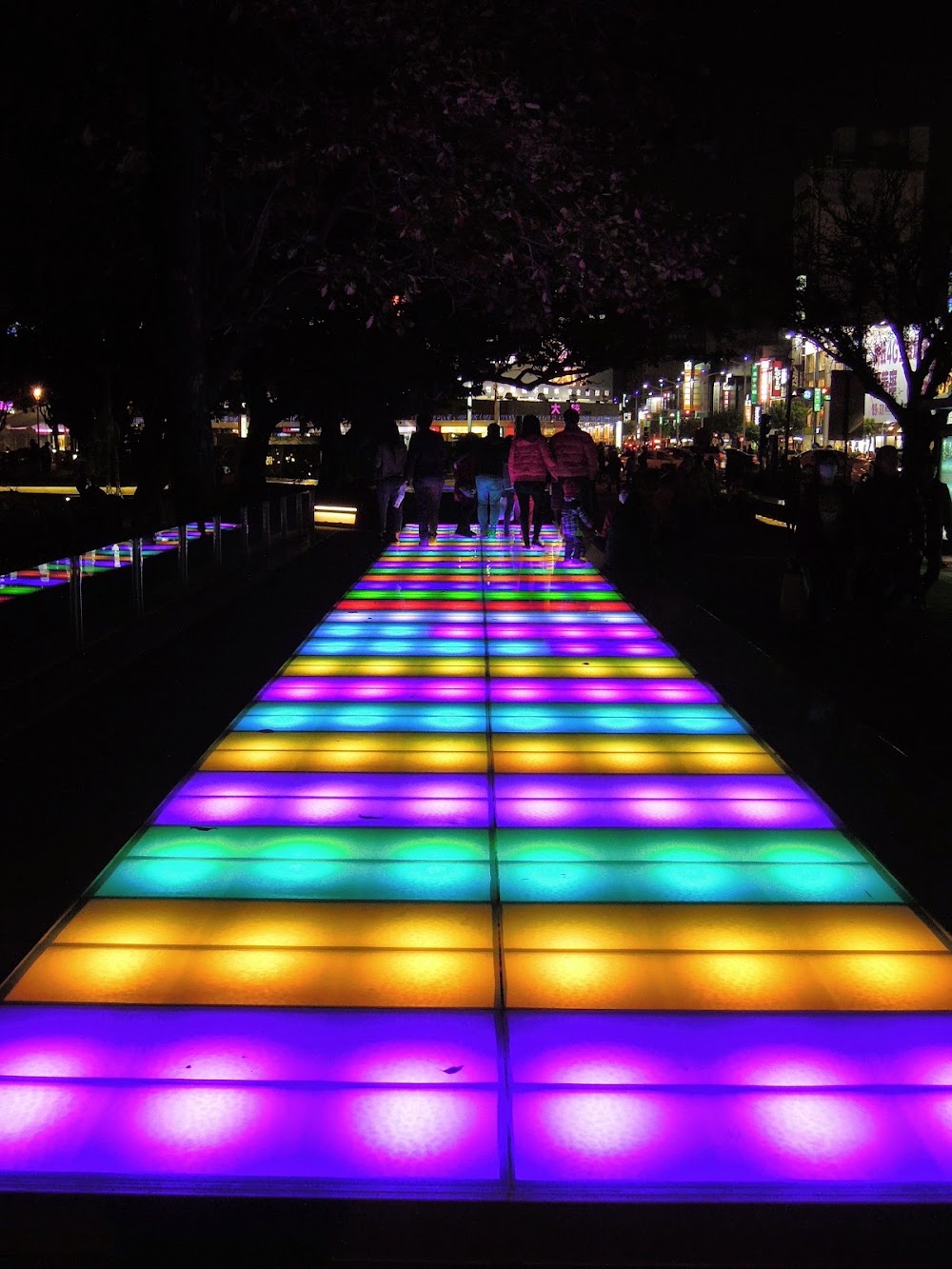 Urban Spotlight Arcade