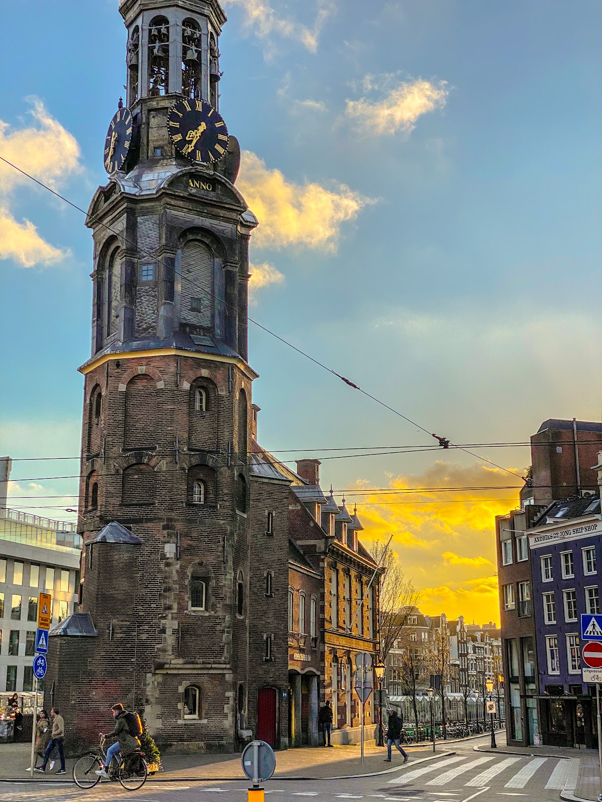 Munttoren (Mint Tower)