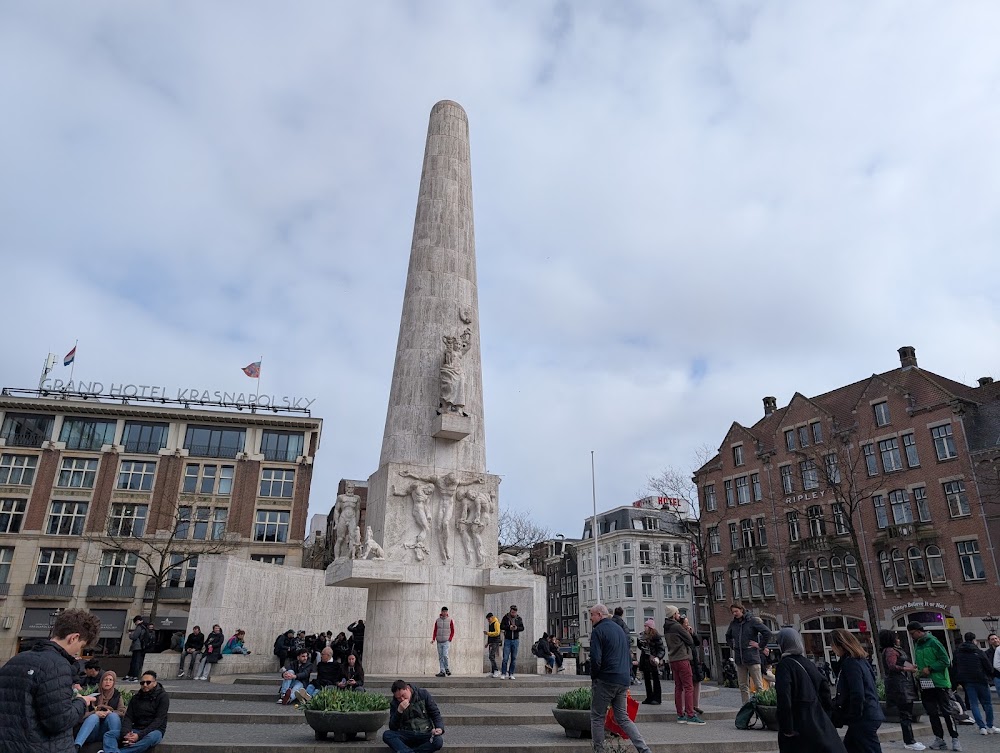 Dam Square photo 3