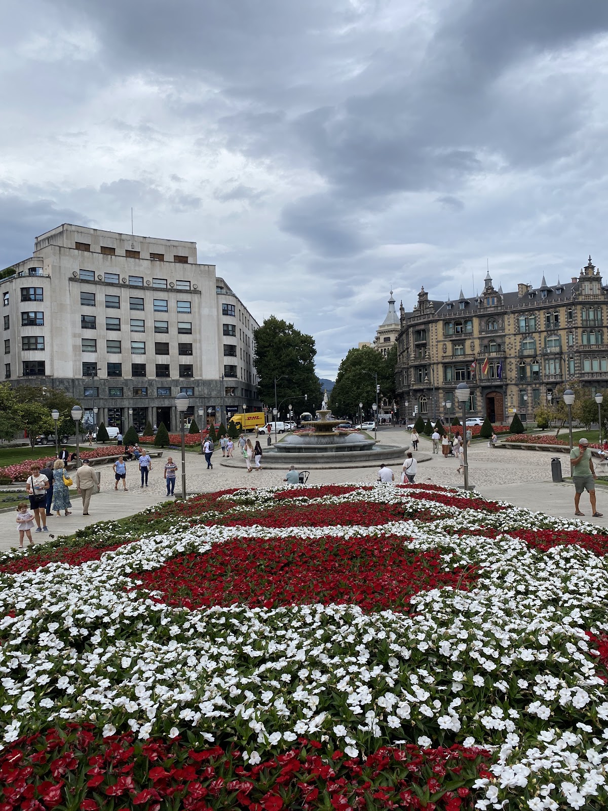 Moyua Square