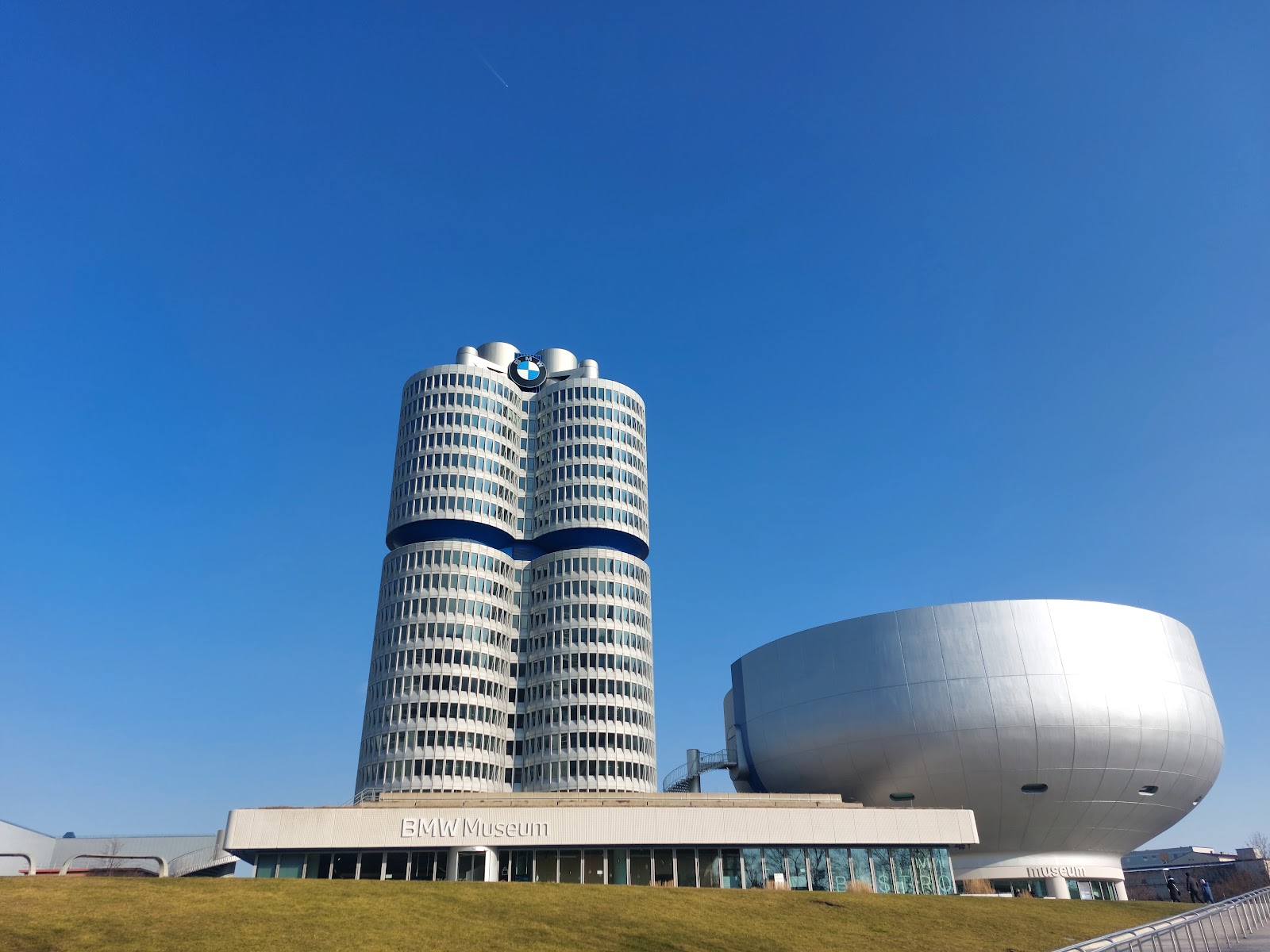 BMW Welt & Museum (Munich)