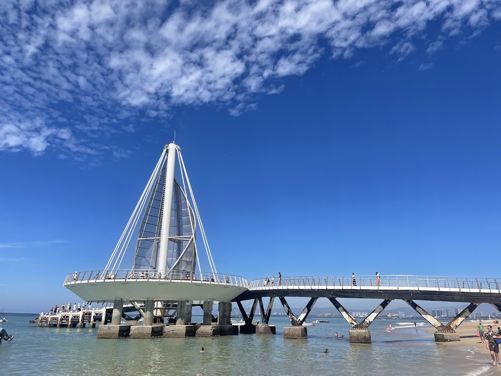 Los Muertos Pier