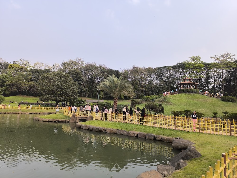 P L Deshpande Garden