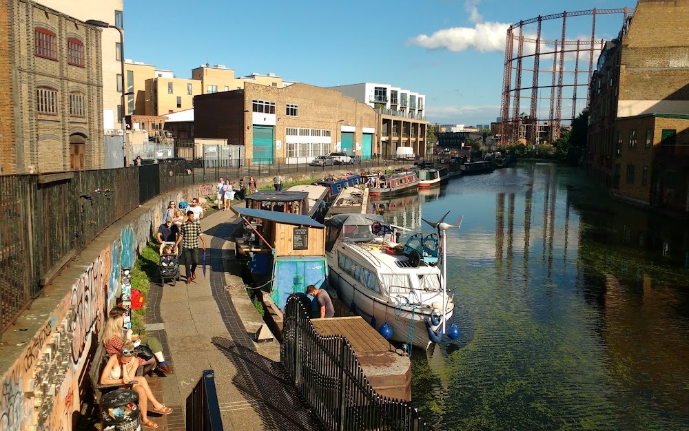 Broadway Market photo 3