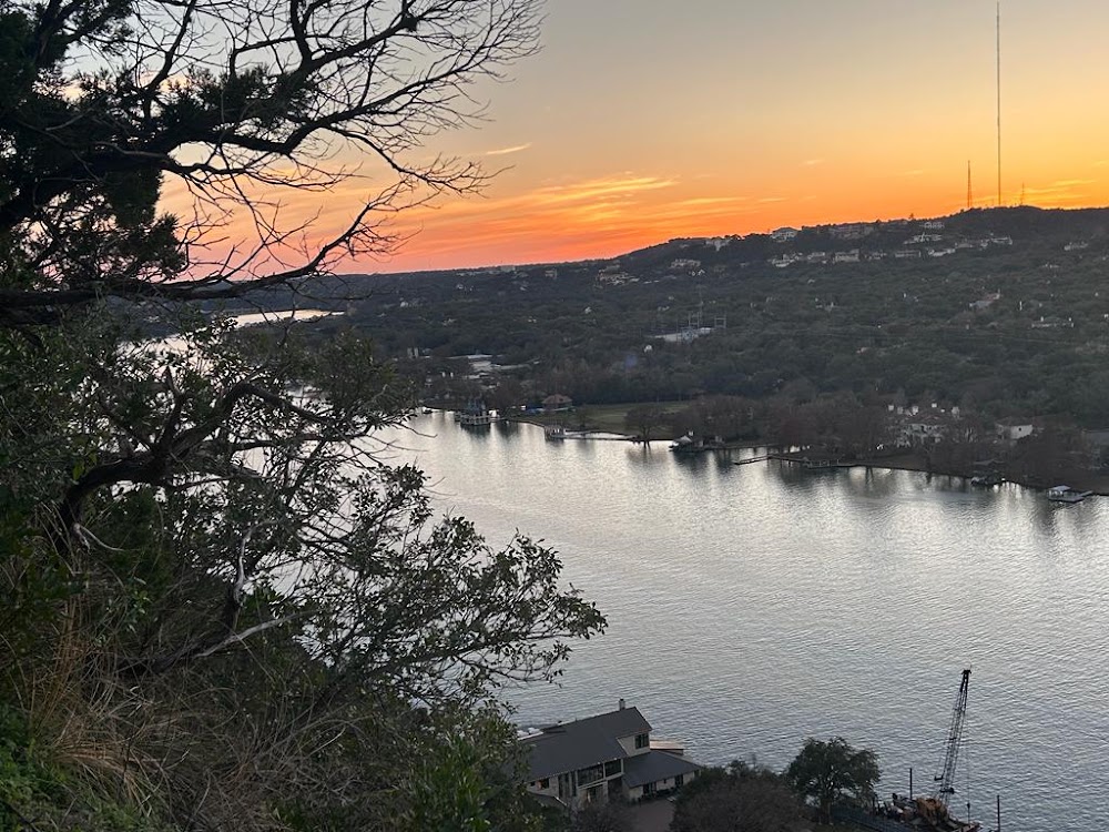 Mount Bonnell photo 2