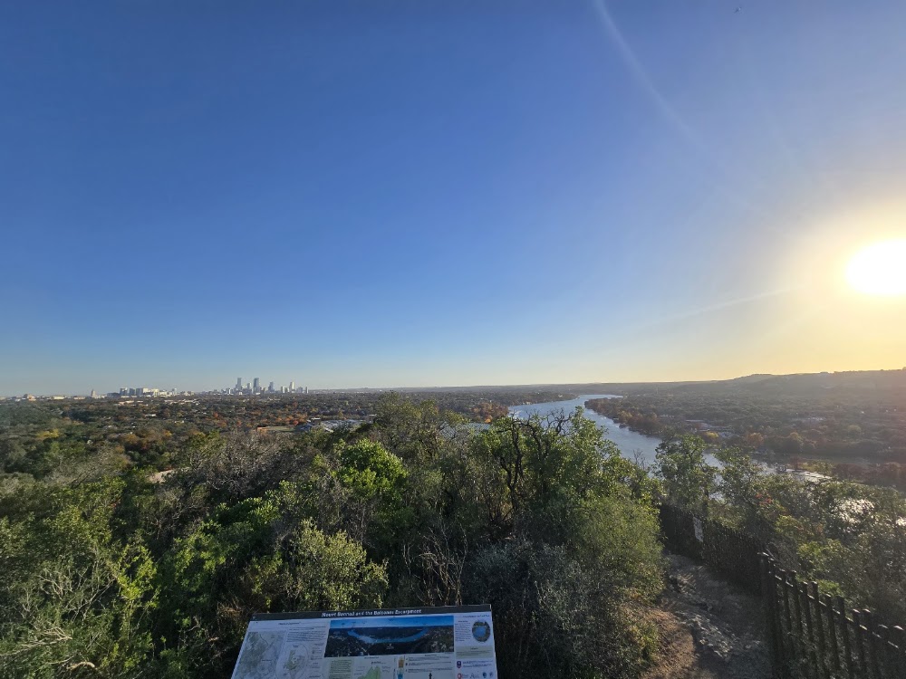 Mount Bonnell photo 3
