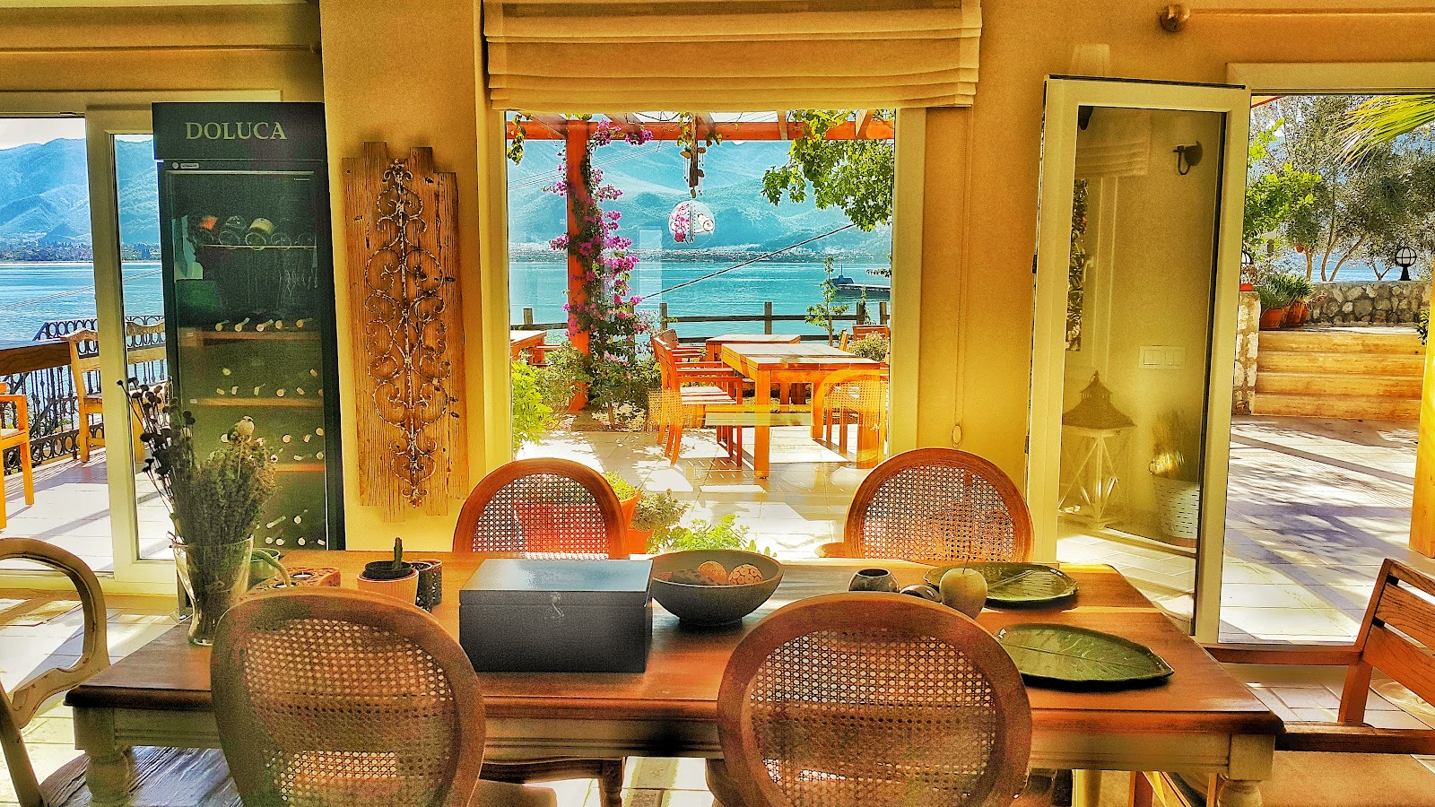 Ada Restaurant