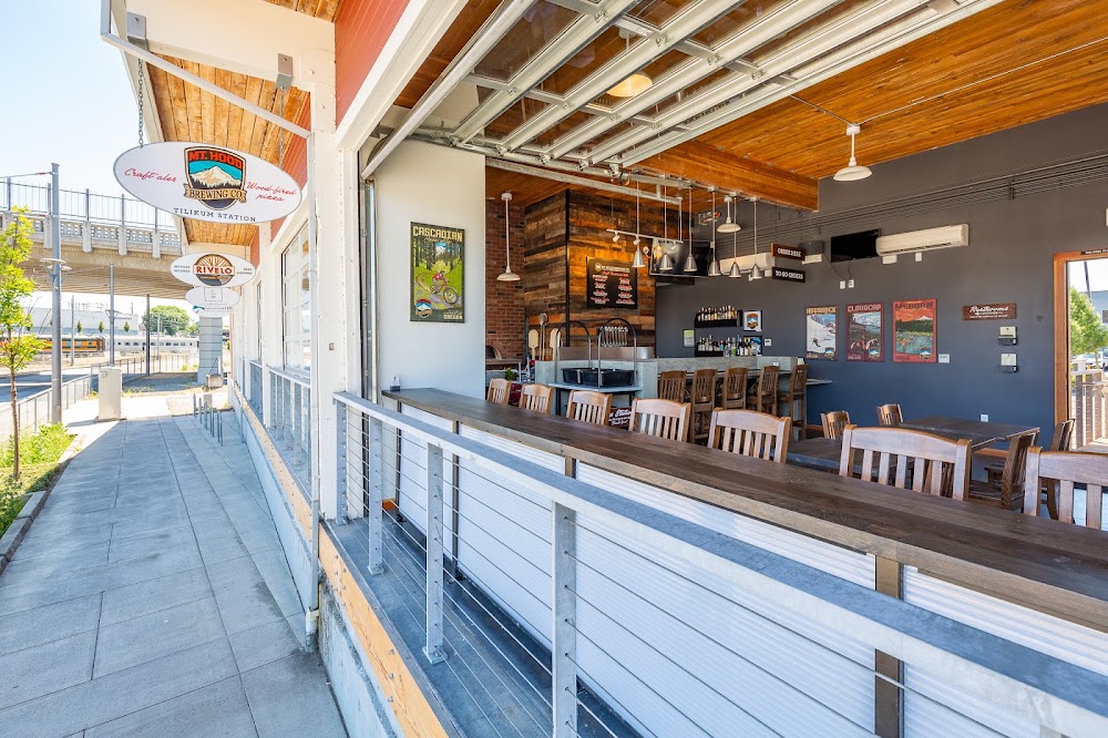 Mount Hood Brewing Company